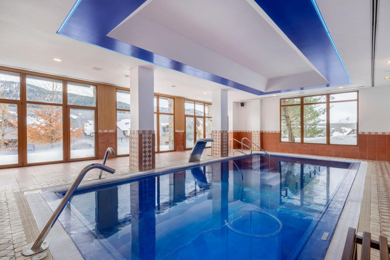 Eurostars Royal Tanau Otel Baqueira Beret Dış mekan fotoğraf